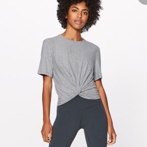 Crescent tee lululemon 🌙